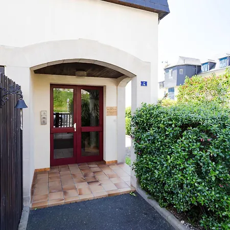 Pavillon Gabriel By Interhome 아파트