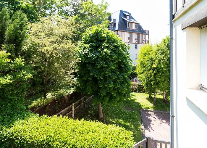 Pavillon Gabriel By Interhome